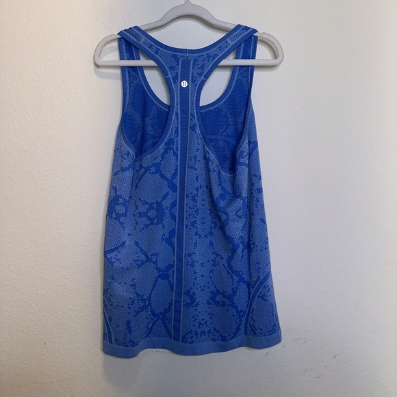Lululemon Swiftly Tech Racerback Heathered Sapphire Blue Size 12 Gym Yoga Run - Picture 5 of 6